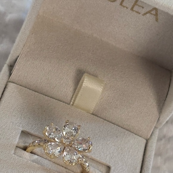 LULEA 14kt Gold Plated Floral Ring with Clear Stones - Picture 2 of 3